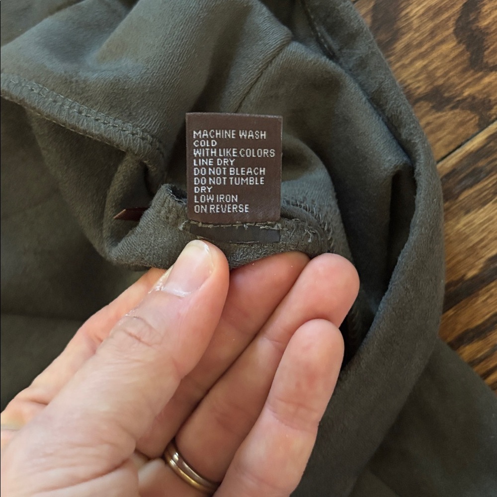 J. McLaughlin Faux Suede Dark Sage Green Leggings, Size Large - Picture 4 of 7